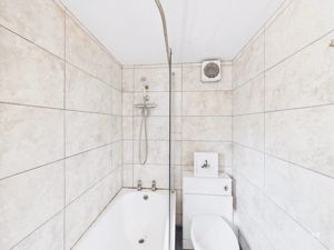 Photo 26- click for photo gallery